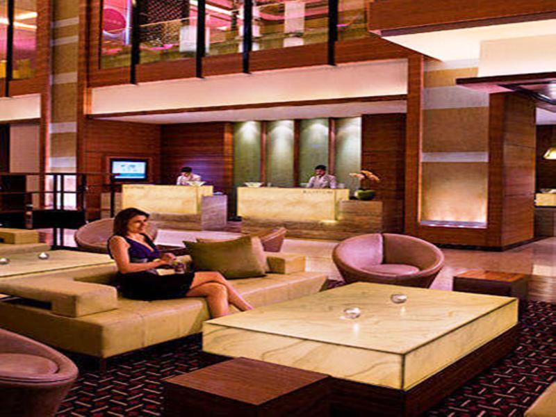 Hotel Courtyard By Marriott Ahmedabad Exterior foto